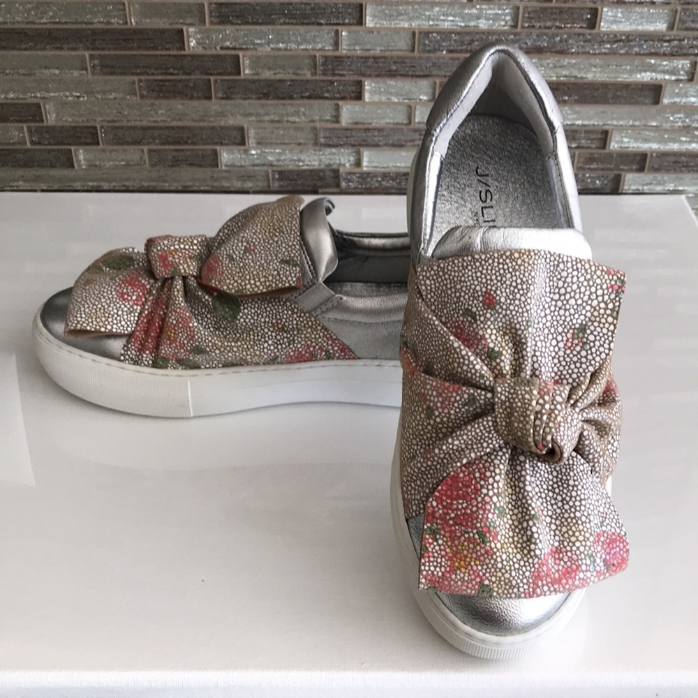 J/Slides NYC Sneakers